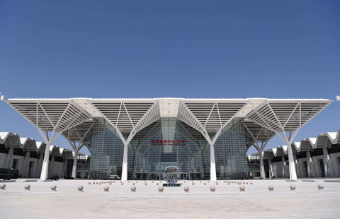 ��չ����